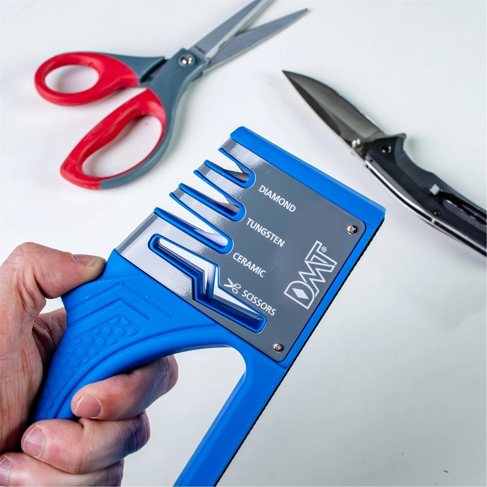 DMT EdgeSharp DiamondBench Pro Sharpener - Image 4