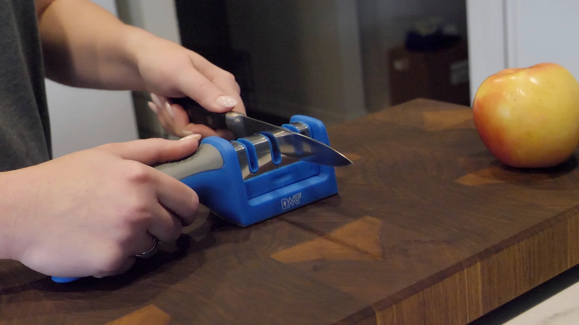 DMT EdgeSharp EverSharp 3 Stage Knife Sharpener - Image 4