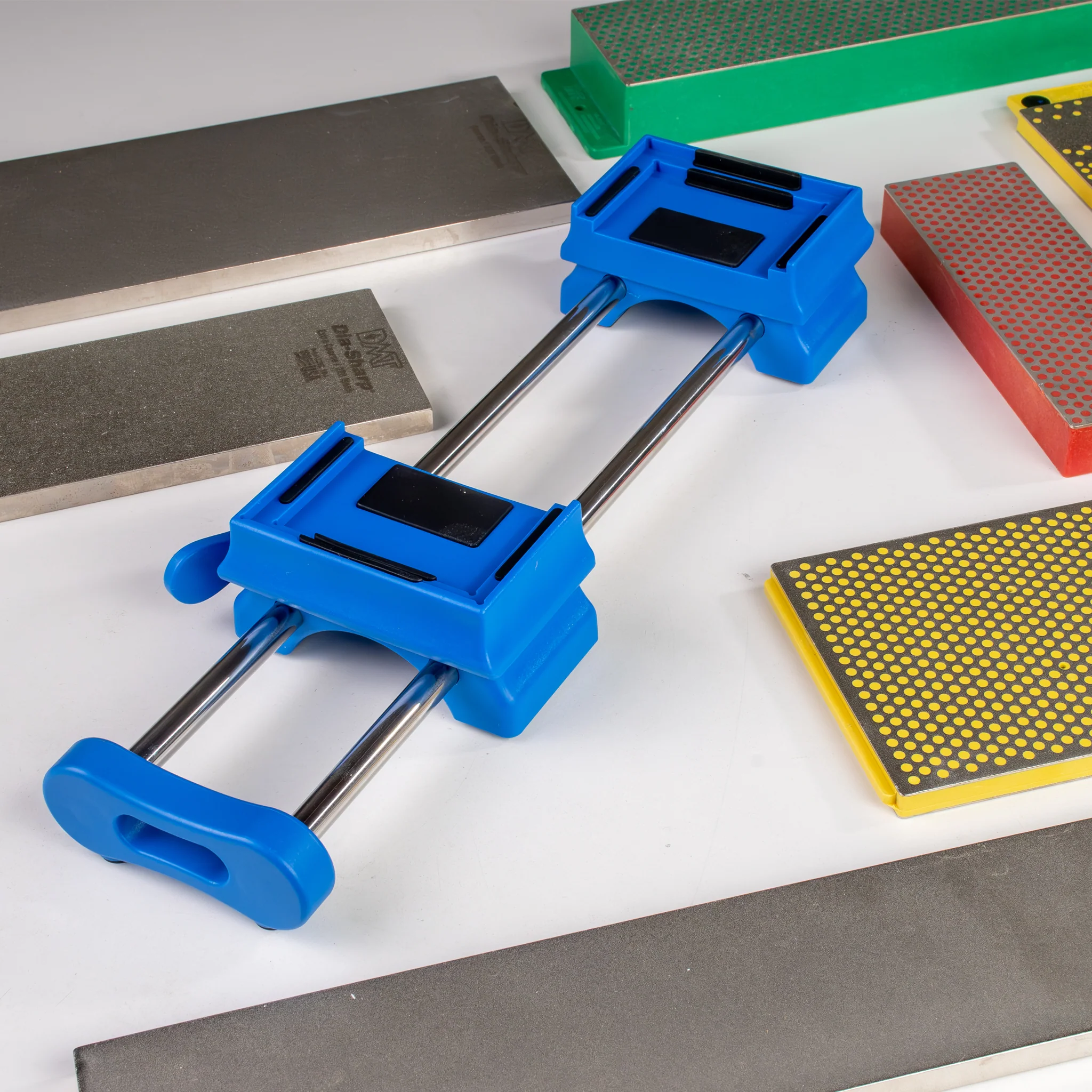 DMT Universal Sharpening Base - Image 7