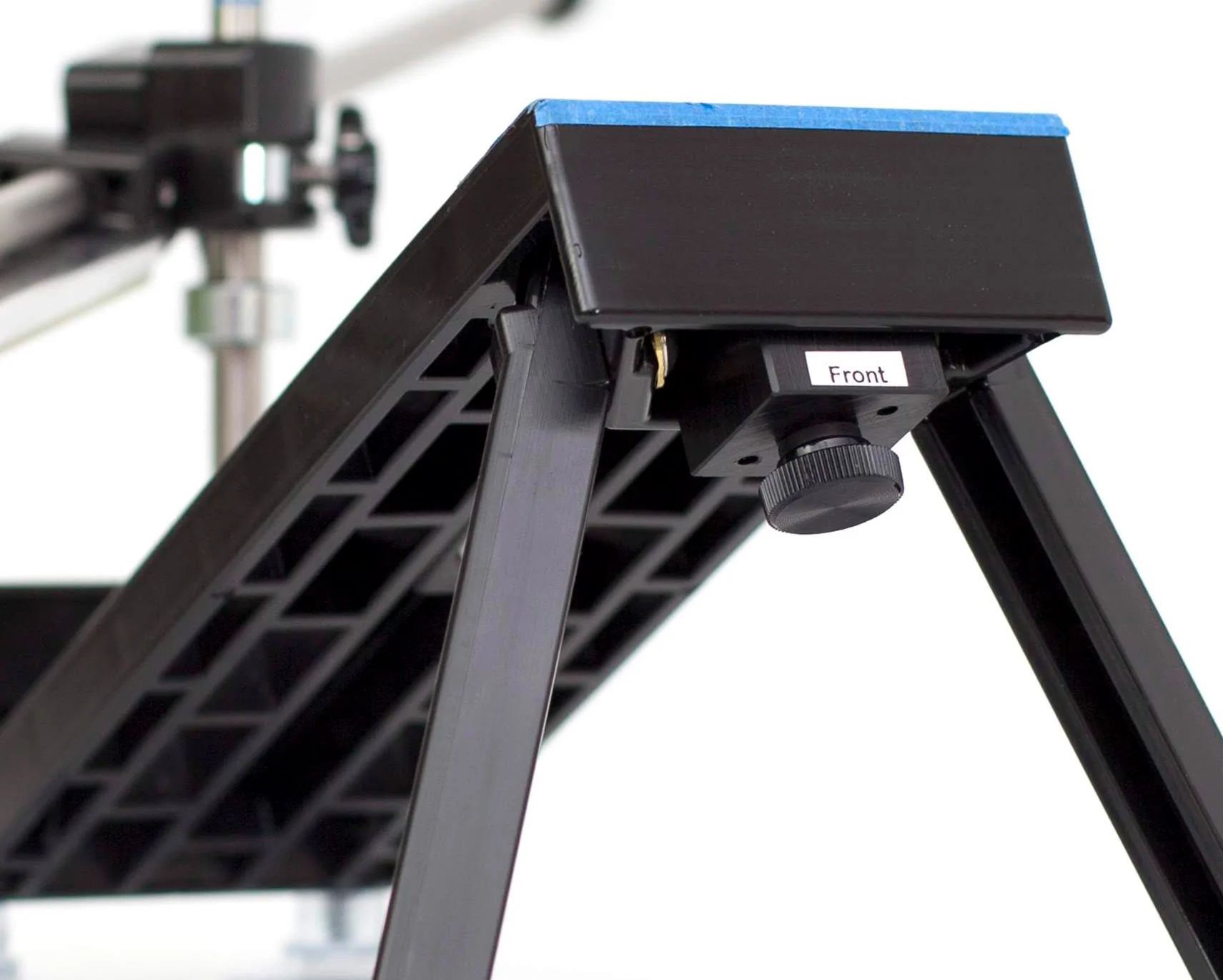 Edge Pro Apex Retractable Magnet - Image 2