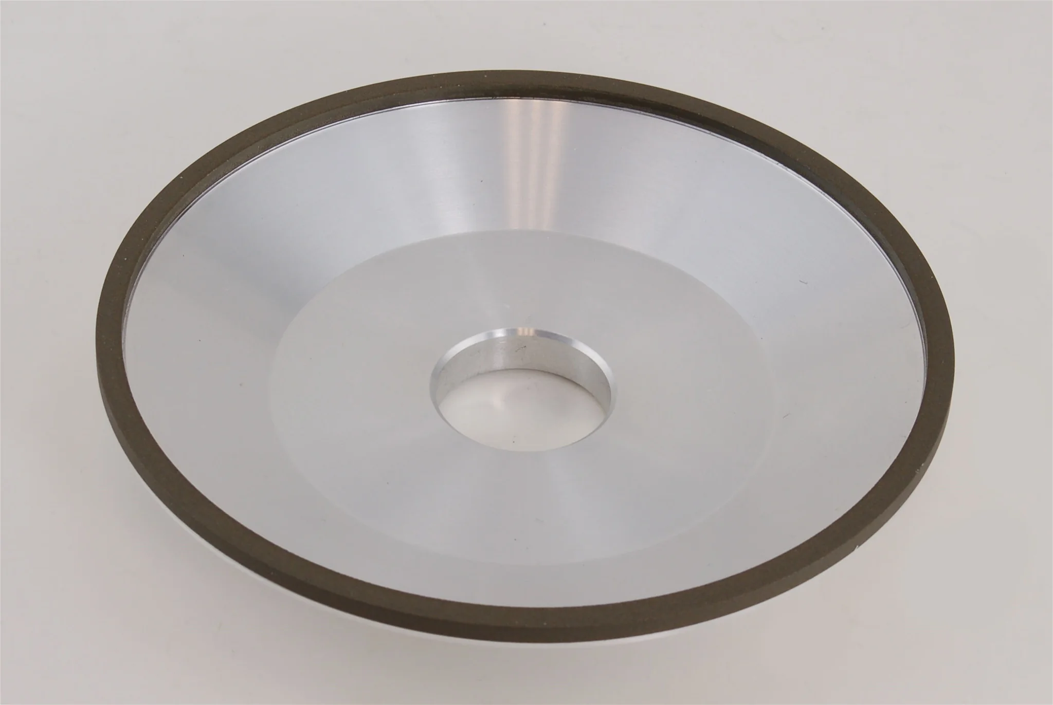 Type 12A2 Grinding Wheel 6" x 3/16" 400 Grit - Image 2