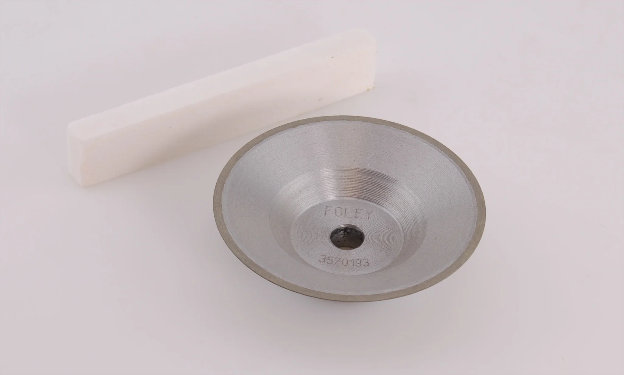 Type 12V9 Grinding Wheel 3" x 1/4" 180 Grit - Image 2