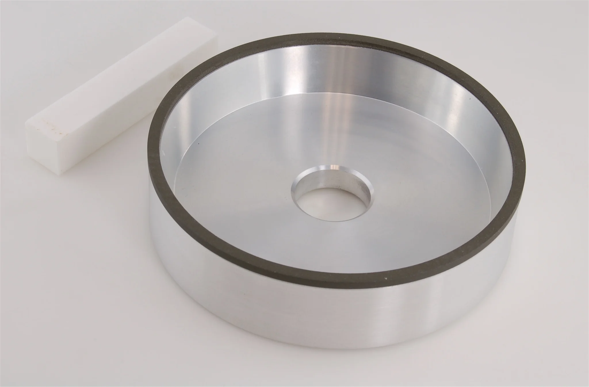Type 6A2 Grinding Wheel 6" x 3/16" 220 Grit CBN - Image 2