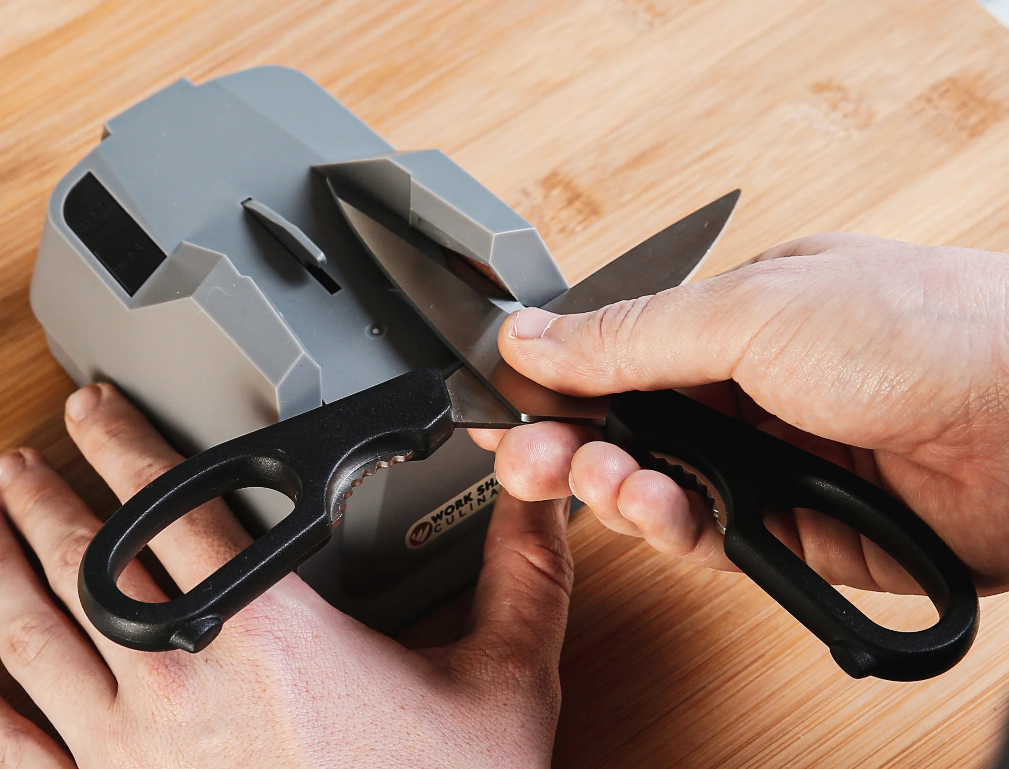 Work Sharp E2 Electric Kitchen Knife Sharpener - Image 4